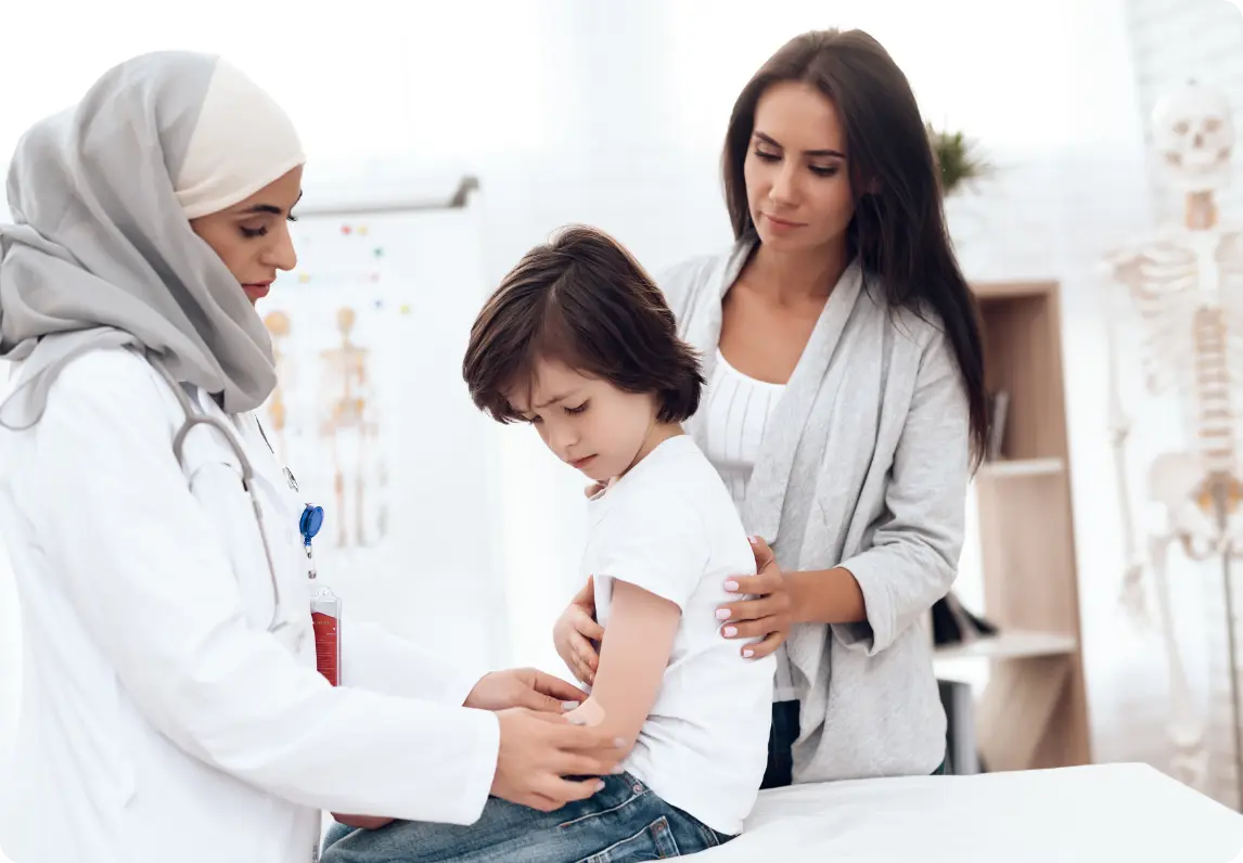 healthcare_provider-examining-child